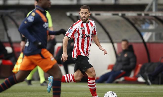 决定是否在 决定是否在