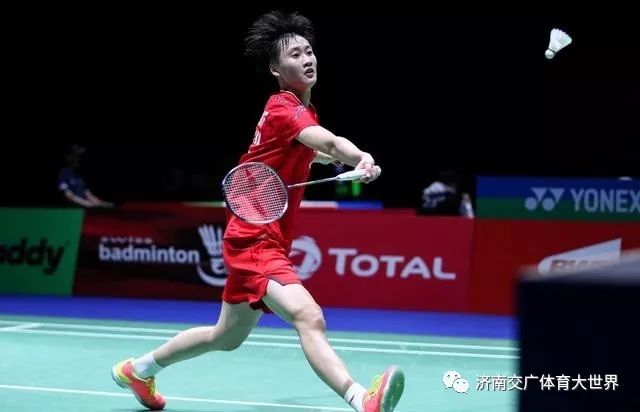 球迷揪心不 球迷揪心不