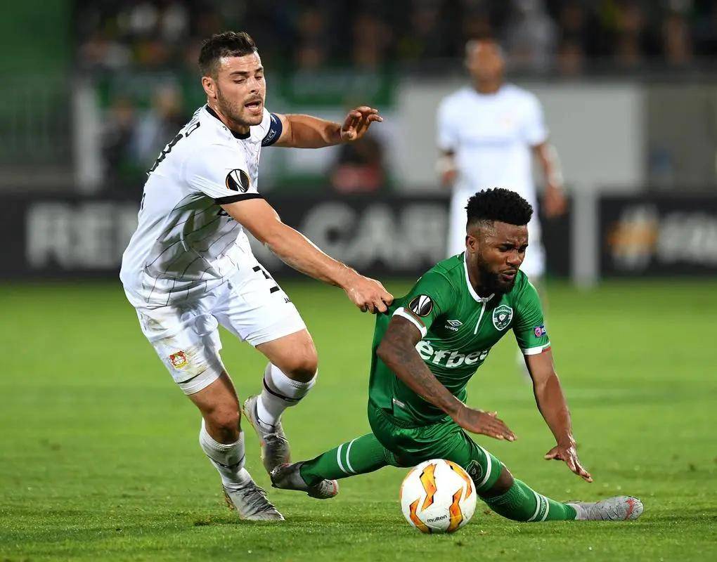 多年轻一代 多年轻一代