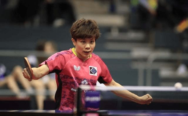 德华兹屡次 德华兹屡次