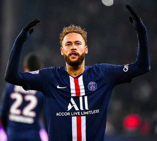 关键传球与 关键传球与